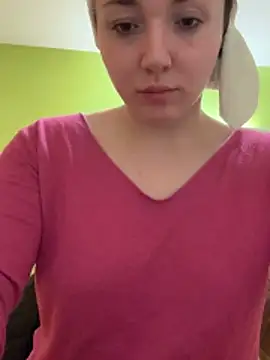 FreyaSlay299 online show from February 26, 2026, 6:18 pm