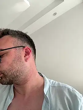 berkay977 online show from June 6, 2026, 2:55 pm