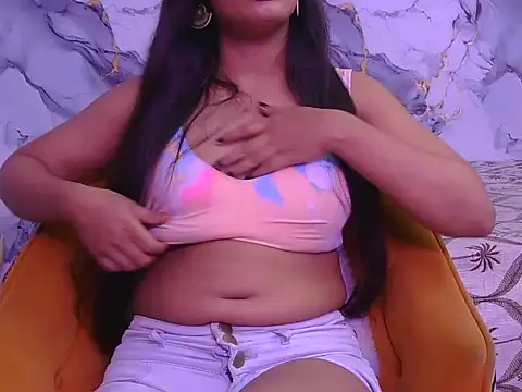 Snapshot of Aayesha-queen chatting on March 16, 2026, 3:56 am Aayesha-queen online show from March 16, 2026, 3:56 am