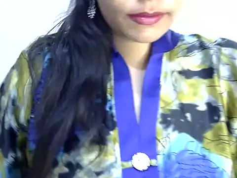 Neha Sharma2 online show from April 18, 2026, 11:25 am