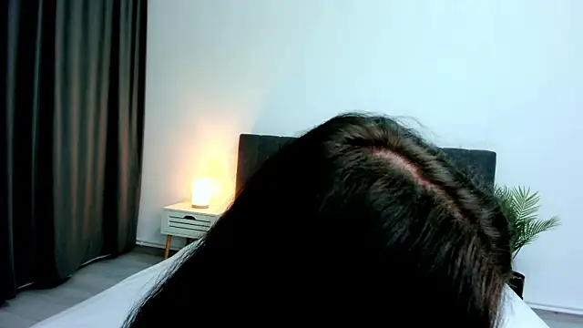 Snapshot of Layla_Ress chatting on July 2, 2026, 4:40 am Layla Ress online show from July 2, 2026, 4:40 am