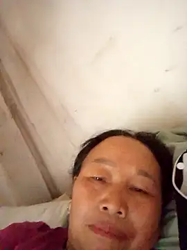 heesuu11 online show from April 11, 2026, 5:45 am