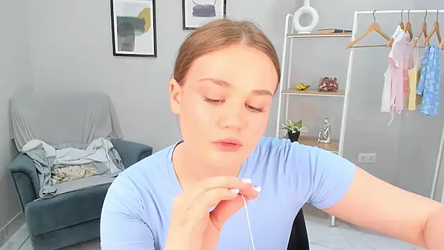 Liana Bert online show from February 27, 2026, 10:15 am