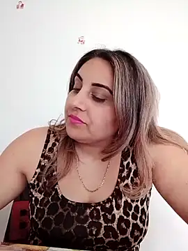 I amXenox online show from March 3, 2026, 11:49 am