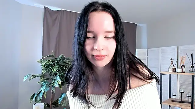 DeannSpatafore online show from March 23, 2026, 5:44 am