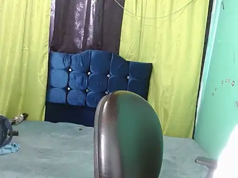 Sharon ssxy online show from February 25, 2026, 12:48 pm