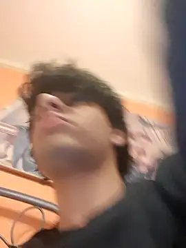 Snapshot of ilcazzone32 chatting on March 11, 2026, 9:54 pm ilcazzone32 online show from March 11, 2026, 9:54 pm