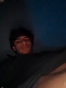 Snapshot of ilcazzone32 chatting on March 15, 2026, 10:27 pm ilcazzone32 online show from March 15, 2026, 10:27 pm