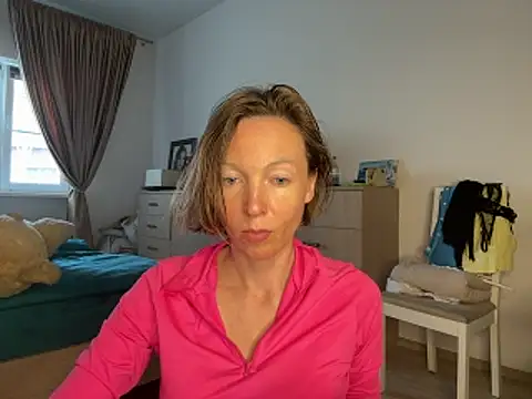 Snapshot of angelicfenix chatting on April 1, 2026, 12:06 pm angelicfenix online show from April 1, 2026, 12:06 pm