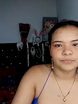 Snapshot of Emily_Rouse23 chatting on May 9, 2026, 2:17 am Emily Rouse23 online show from May 9, 2026, 2:17 am