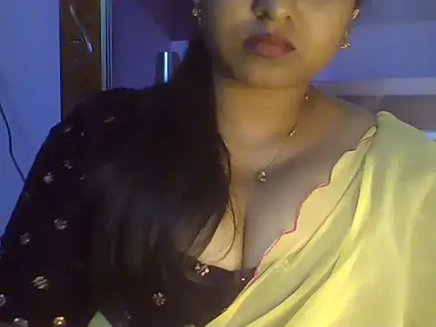 Snapshot of Tamil_Kuttyma chatting on June 25, 2026, 4:44 pm Tamil Kuttyma online show from June 25, 2026, 4:44 pm