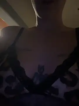 Snapshot of neraxx_ chatting on March 13, 2026, 7:31 pm neraxx online show from March 13, 2026, 7:31 pm