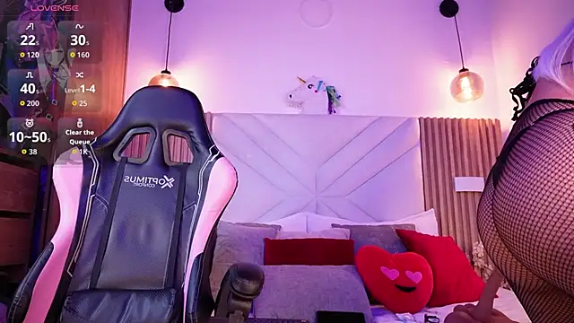 Snapshot of Shiori_hime chatting on March 1, 2026, 4:53 pm Shiori hime online show from March 1, 2026, 4:53 pm