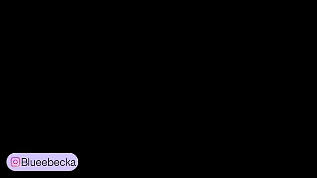 Snapshot of BeckaBlue chatting on May 8, 2026, 10:09 am BeckaBlue online show from May 8, 2026, 10:09 am