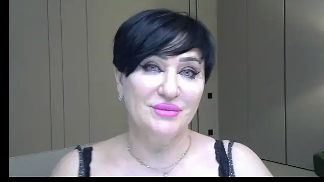 Snapshot of Kleotempt chatting on April 27, 2026, 7:12 pm Kleotempt online show from April 27, 2026, 7:12 pm