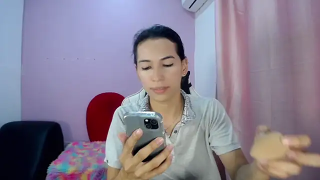 Larry craft online show from March 26, 2026, 8:14 pm