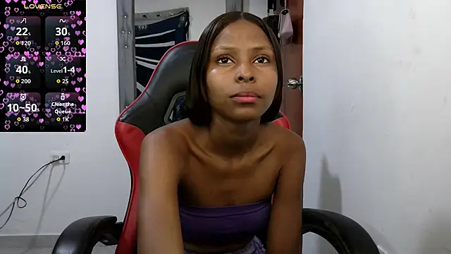 Snapshot of Dulce_camx chatting on July 17, 2026, 3:24 am Dulce camx online show from July 17, 2026, 3:24 am
