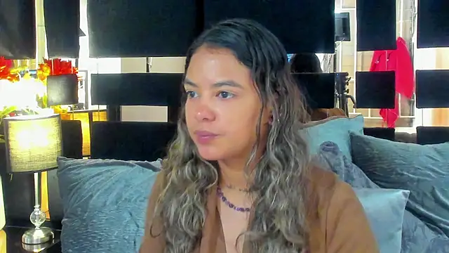 Snapshot of dulce_lyraa1 chatting on February 25, 2026, 7:29 am dulce lyraa1 online show from February 25, 2026, 7:29 am