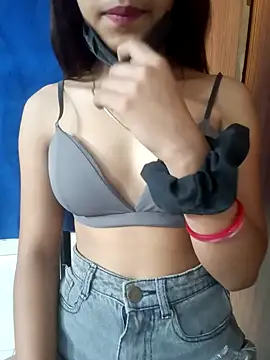 Snapshot of Sexy_aakansha chatting on May 16, 2026, 7:27 am Sexy aakansha online show from May 16, 2026, 7:27 am