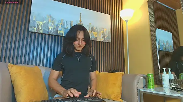 Elisasue online show from April 2, 2026, 11:57 pm