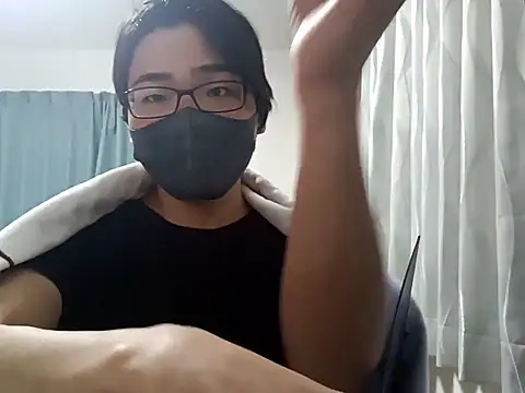 Snapshot of koarannkunn chatting on April 23, 2026, 10:14 am koarannkunn online show from April 23, 2026, 10:14 am