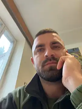 Snapshot of VANYA1997 chatting on March 31, 2026, 6:14 am VANYA1997 online show from March 31, 2026, 6:14 am