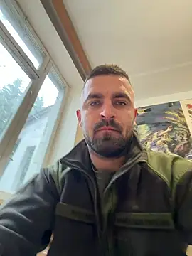 Snapshot of VANYA1997 chatting on April 2, 2026, 6:22 am VANYA1997 online show from April 2, 2026, 6:22 am