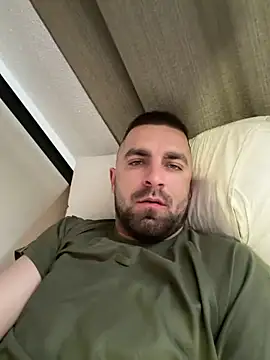 Snapshot of VANYA1997 chatting on April 11, 2026, 11:47 am VANYA1997 online show from April 11, 2026, 11:47 am