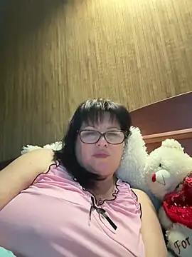 expensive lady online show from March 14, 2026, 8:03 pm