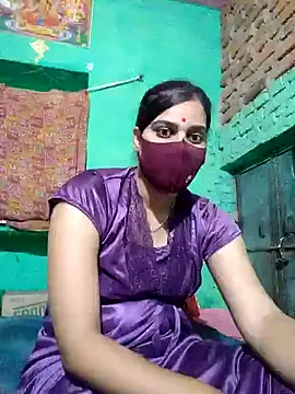 Snapshot of Poonam_bhoji chatting on April 22, 2026, 5:03 pm Poonam bhoji online show from April 22, 2026, 5:03 pm