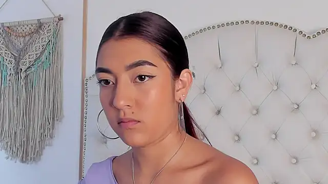 Sara funy online show from February 26, 2026, 1:10 pm