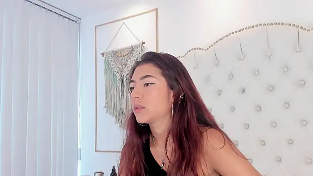 Snapshot of Sara_funy chatting on March 9, 2026, 12:42 pm Sara funy online show from March 9, 2026, 12:42 pm