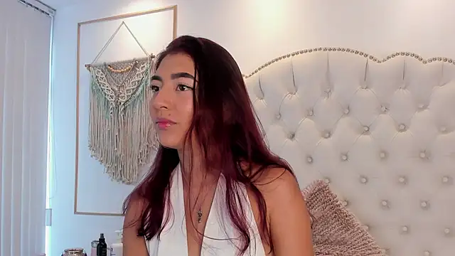 Snapshot of Sara_funy chatting on March 16, 2026, 12:31 pm Sara funy online show from March 16, 2026, 12:31 pm