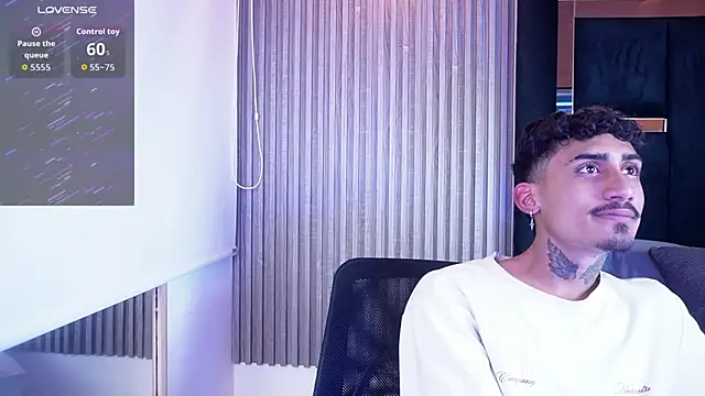 Dark Eros  online show from April 15, 2026, 4:08 am