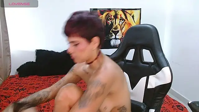 Divinejewel69 online show from March 21, 2026, 12:21 pm