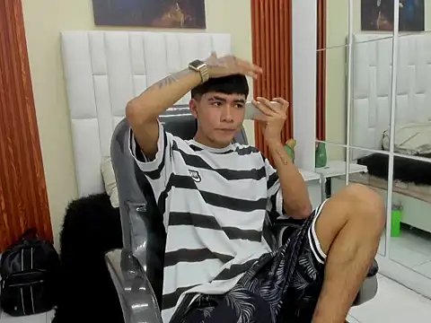 Thiago collinss online show from March 5, 2026, 10:39 pm