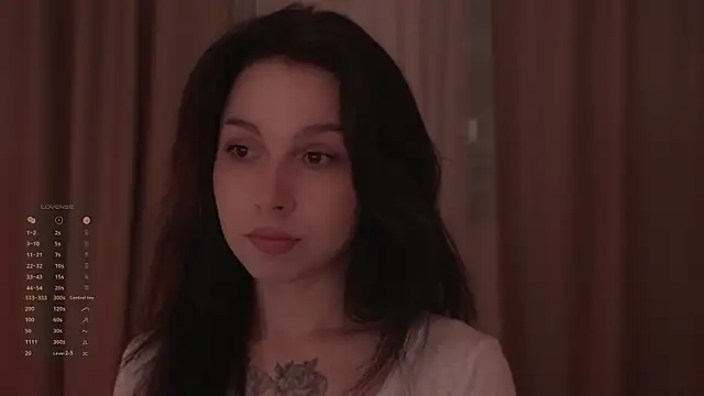 Snapshot of Akaruiiii chatting on March 2, 2026, 1:41 am Akaruiiii online show from March 2, 2026, 1:41 am