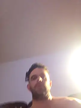 kevenle89 online show from February 25, 2026, 10:30 pm