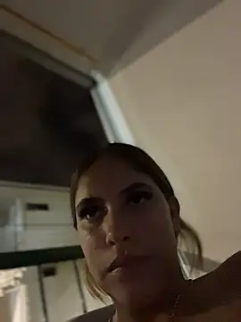 MiluRossee online show from April 5, 2026, 6:54 am