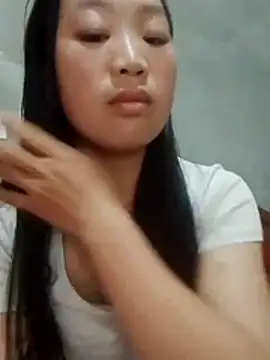 Miu la online show from February 25, 2026, 4:11 am