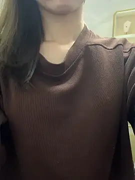 LingLing017 online show from February 26, 2026, 1:43 pm