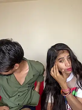 Snapshot of LOVELUST02 chatting on March 6, 2026, 5:37 am LOVELUST02 online show from March 6, 2026, 5:37 am