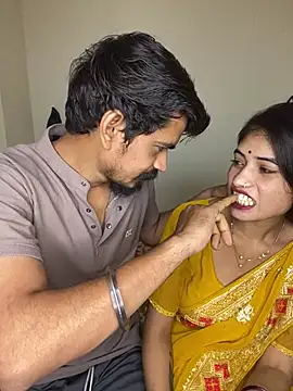 Snapshot of LOVELUST02 chatting on March 26, 2026, 7:36 am LOVELUST02 online show from March 26, 2026, 7:36 am