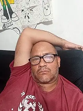 jacklec77 online show from April 22, 2026, 4:04 am