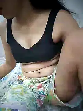 Snapshot of NeetuKumri chatting on July 3, 2026, 4:57 pm NeetuKumri online show from July 3, 2026, 4:57 pm