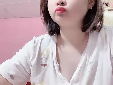 Snapshot of Vani568 chatting on February 25, 2026, 8:24 am Vani568 online show from February 25, 2026, 8:24 am