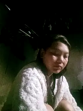 Snapshot of Linhna20 chatting on March 10, 2026, 11:21 pm Linhna20 online show from March 10, 2026, 11:21 pm