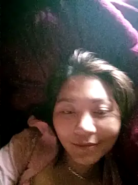 Snapshot of Linhna20 chatting on April 1, 2026, 2:23 am Linhna20 online show from April 1, 2026, 2:23 am
