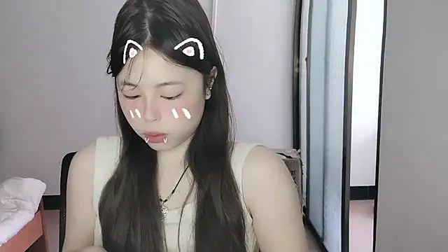 Snapshot of F-Yihao chatting on March 11, 2026, 5:13 am F-Yihao online show from March 11, 2026, 5:13 am