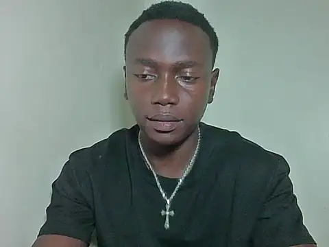 Snapshot of darkerberryguy chatting on March 13, 2026, 4:13 pm darkerberryguy online show from March 13, 2026, 4:13 pm